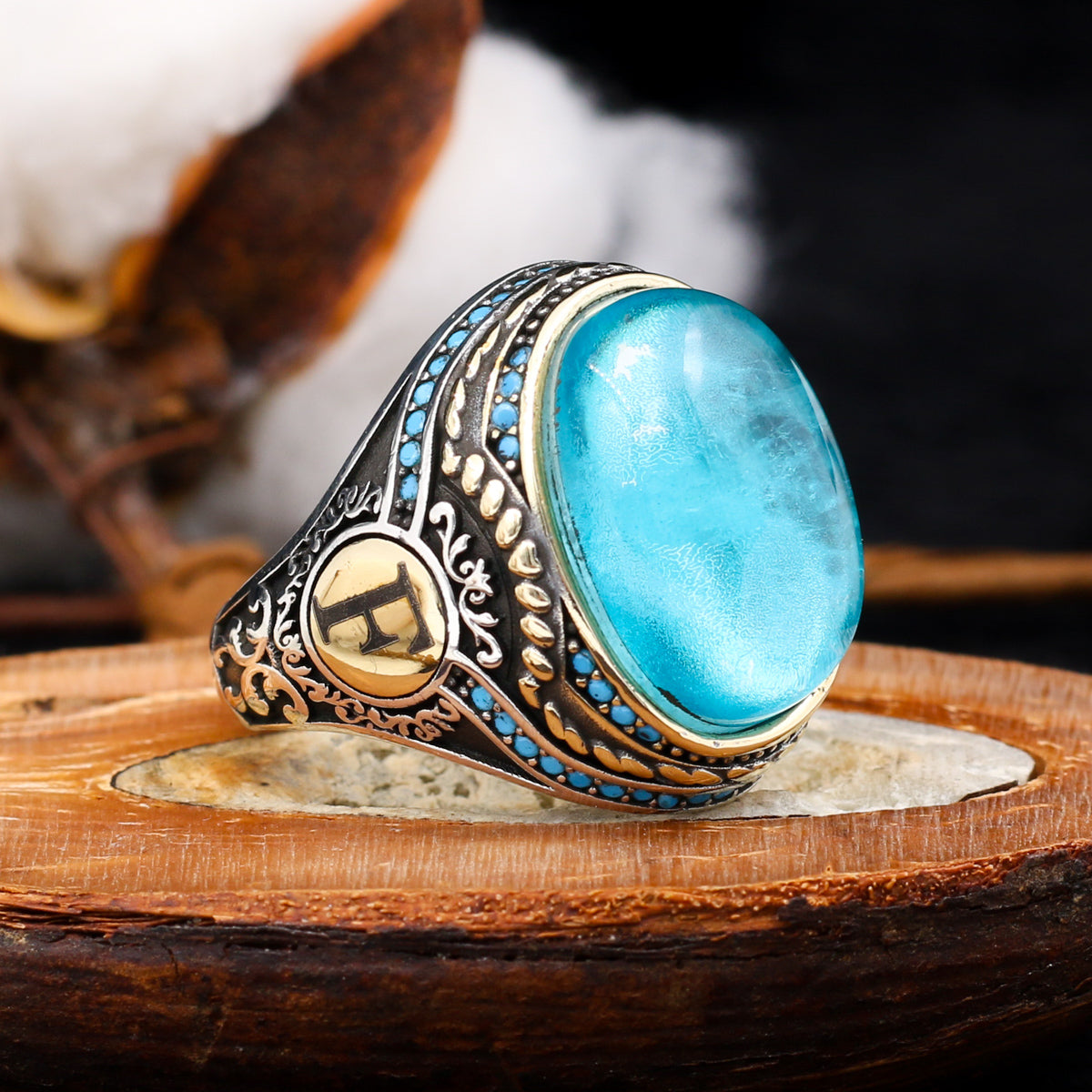 Ring mit blauem Turmalinstein