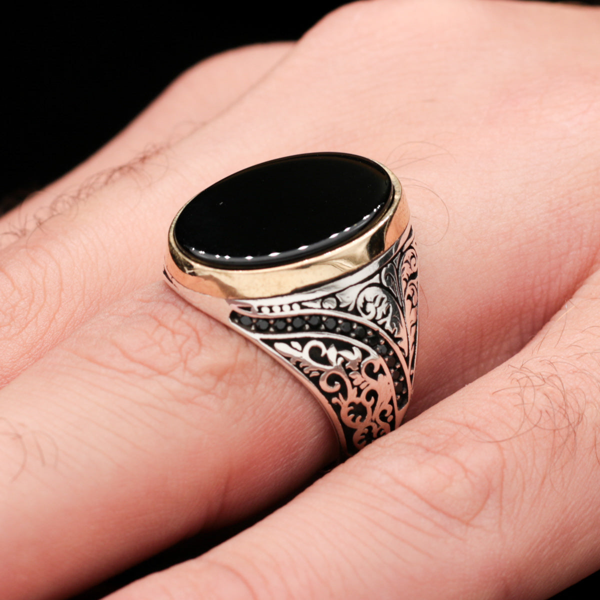 Bague en pierre d'onyx noir