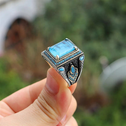 Herrenring mit Paraiba-Stein