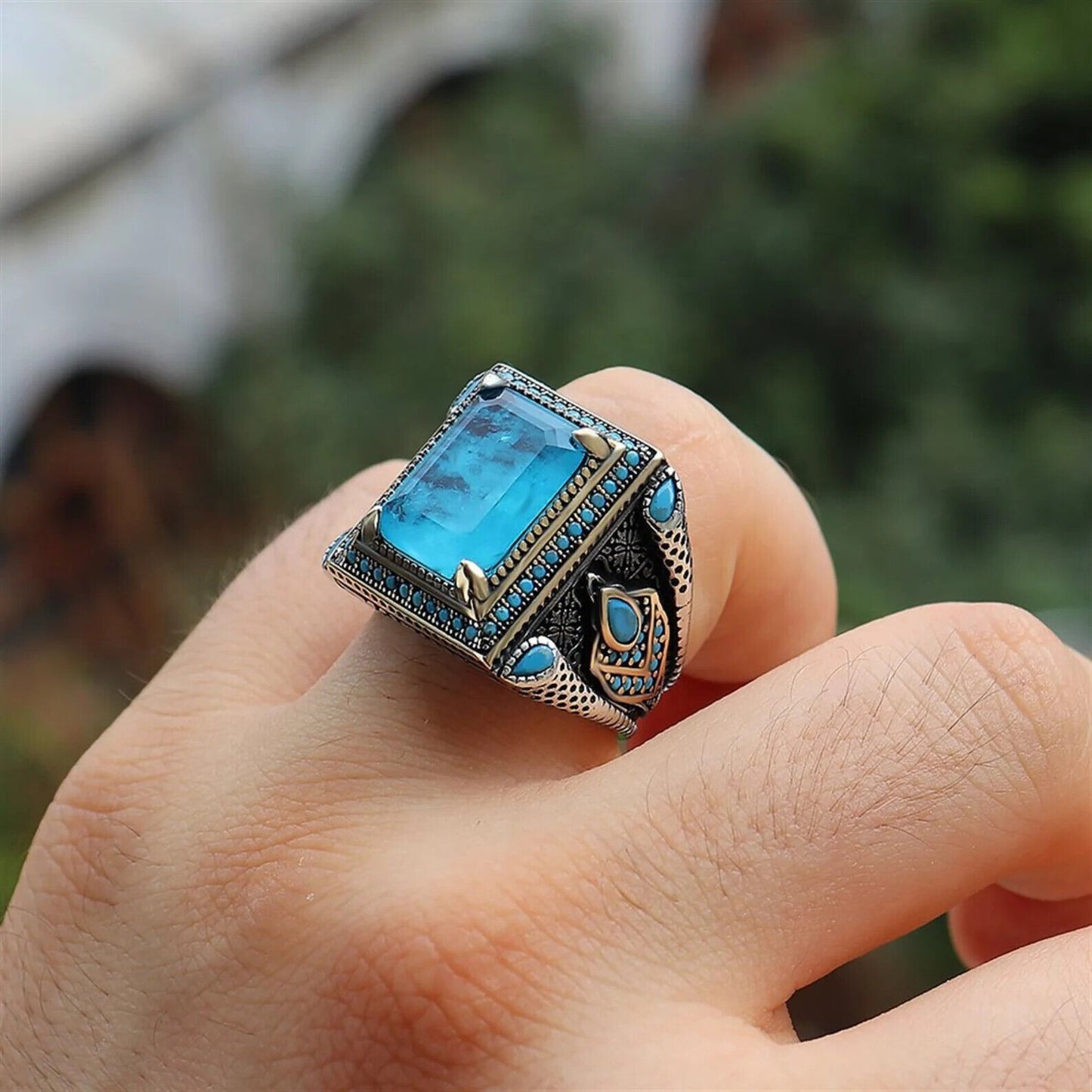 Herrenring mit Paraiba-Stein